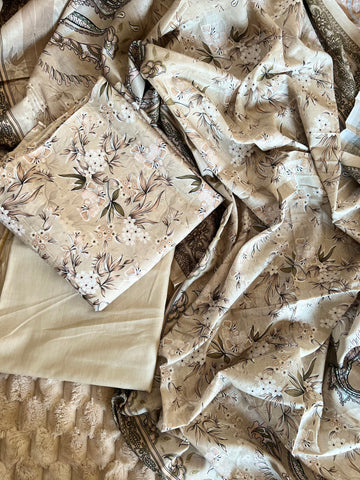Beige Bloom – 3Pc Unstitched Printed Lawn Suit