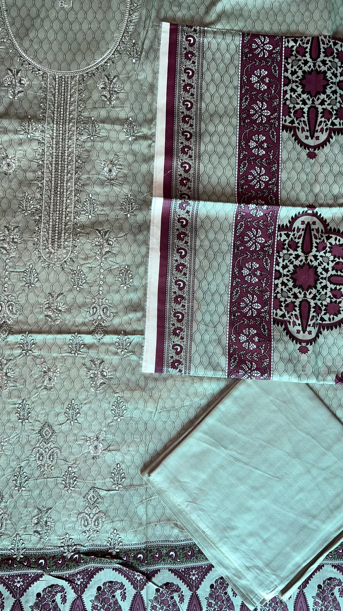Sage Grey – Self Jaal Embroidered 3Pc Suit