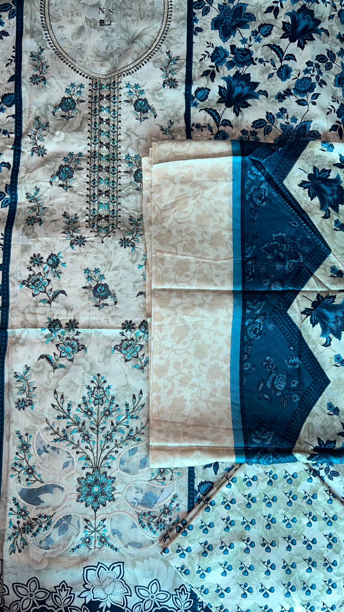 Ivory Teal – Embroidered 3Pc Suit with Beige Trouser